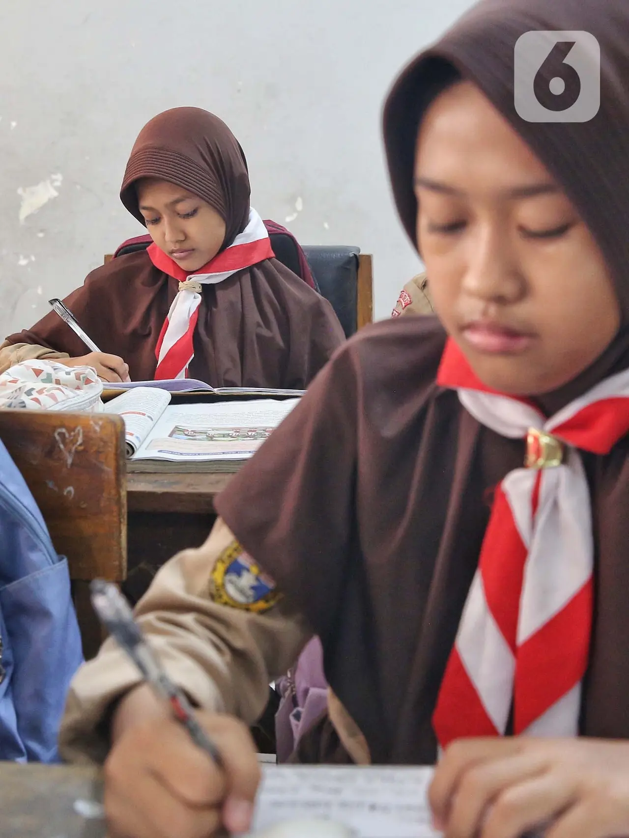 Kumpulan Doa Diberi Kelancaran saat Ujian Sekolah Teks Arab Latin dan